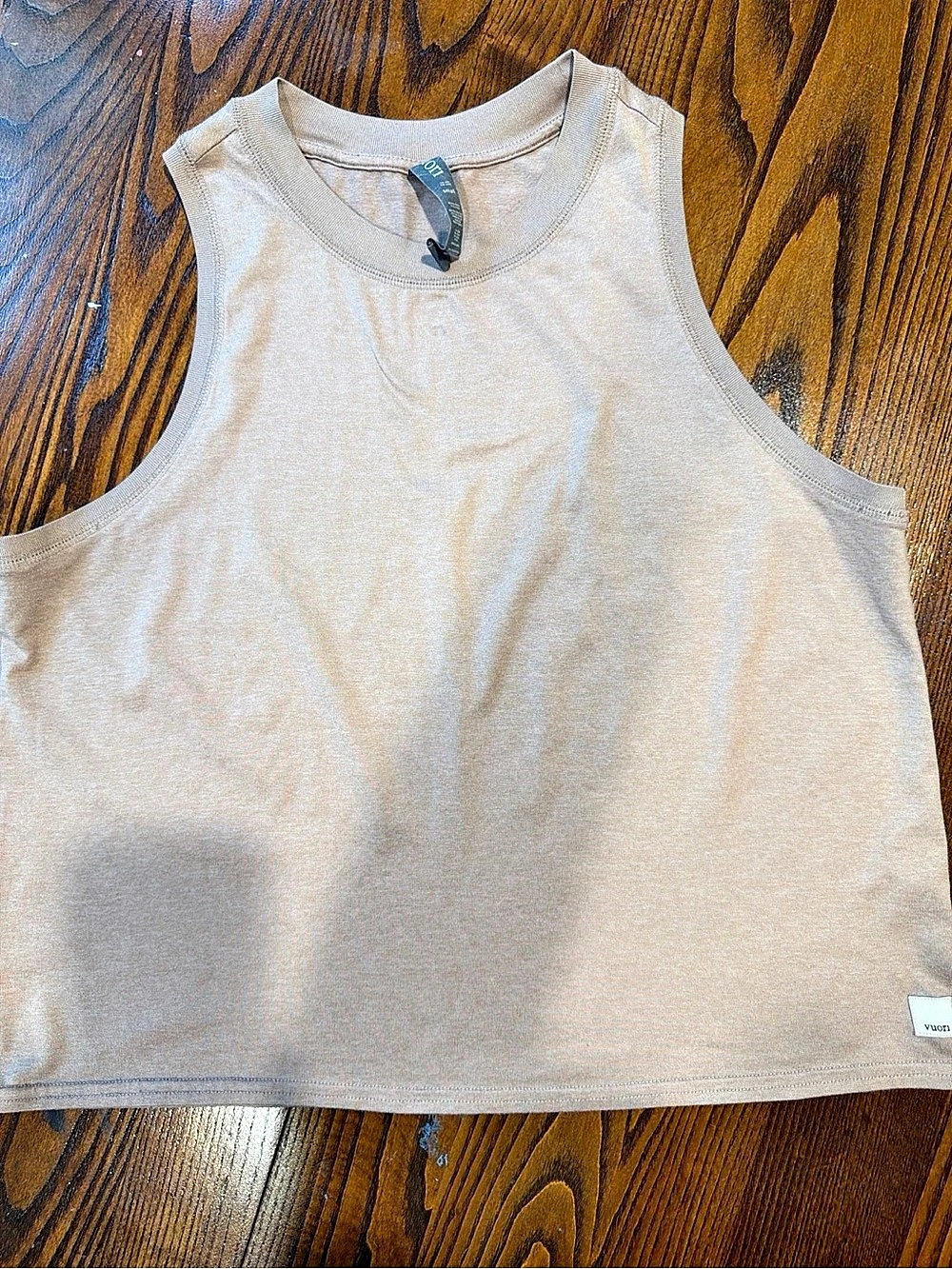 Vuori Energy Top Strato Tech Tank Pink Taupe Size Small VW123